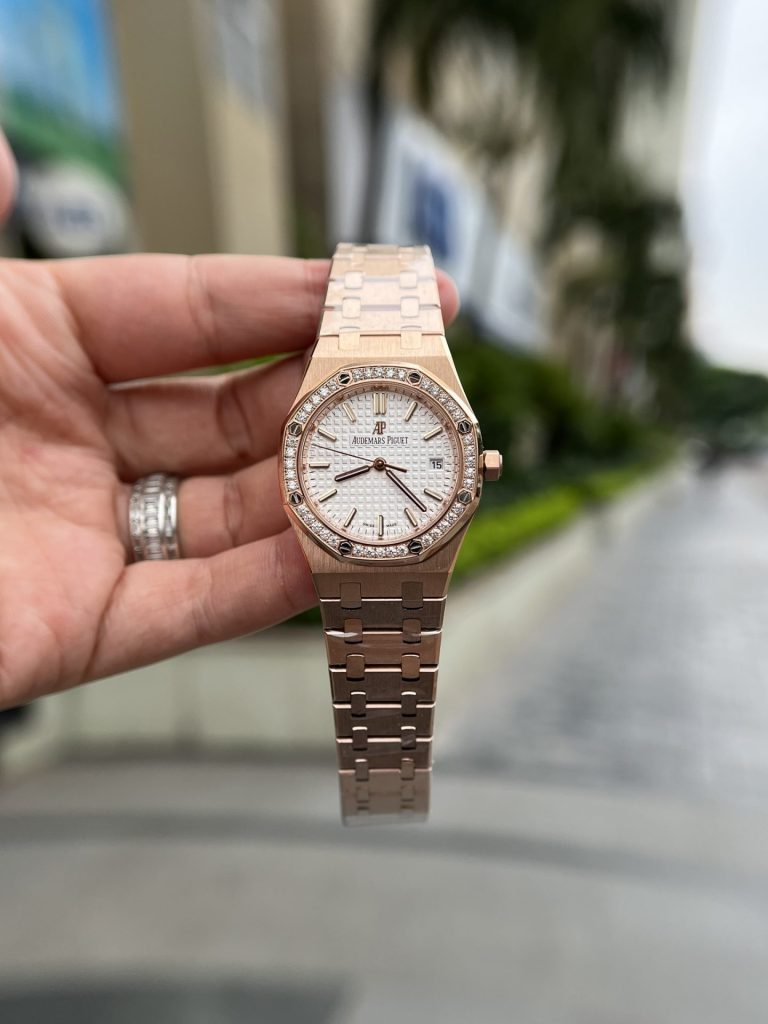 audemars piguet royal oak 34mm rose gold with white dial audemars piguet royal oak 34mm rose gold with white dial