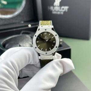 hublot classic fusion women's 33mm green dial 