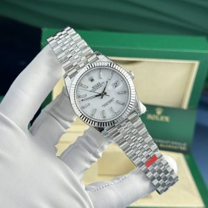 rolex datejust 126334 white dial vs factory 41mm 